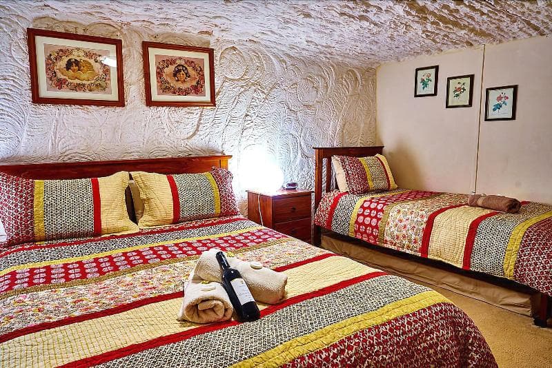 Underground Bed & Breakfast 3
