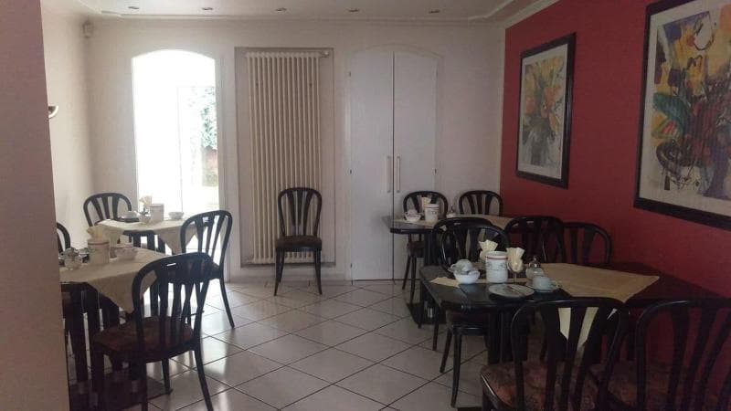 Hotel Am Schenkelberg 5