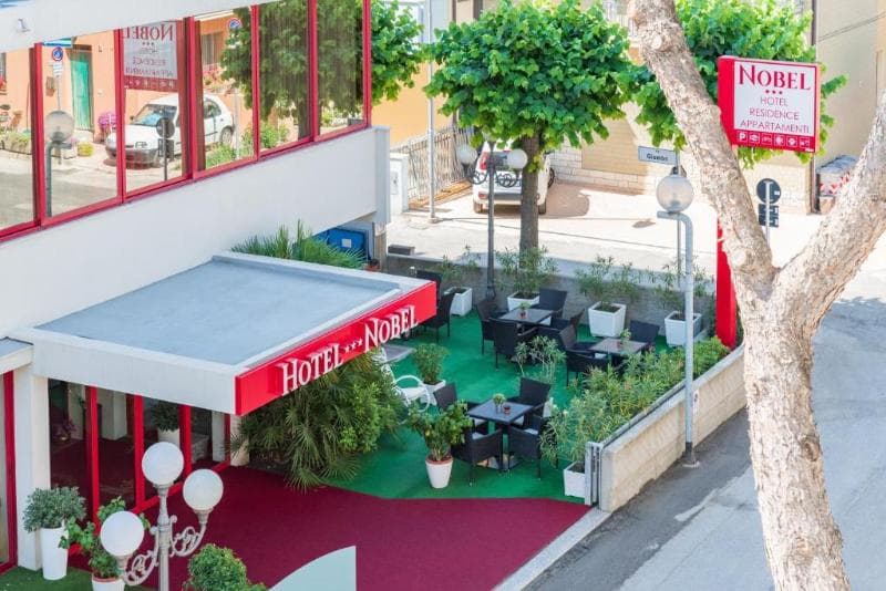 Hotel Nobel 4