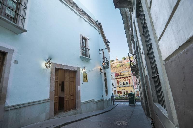 Hotel De La Paz 4