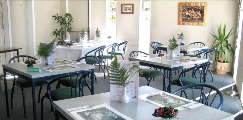 Coachman's Inn Motor Lodge 3