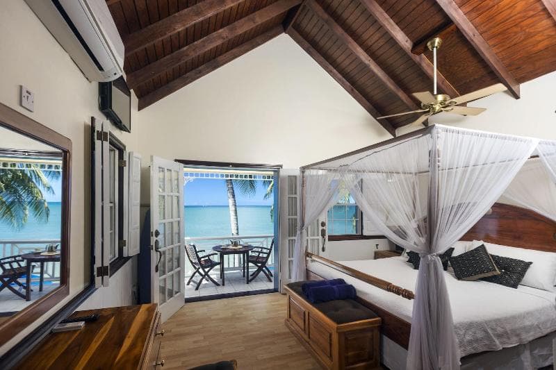 Villa Beach Cottages 3