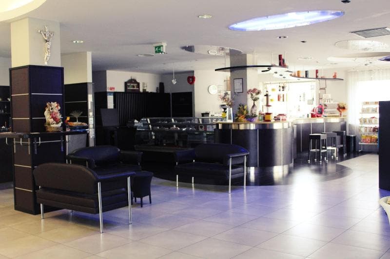 Hotel Insteia main
