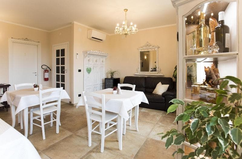 Villa Malvasio Refined B&B 5