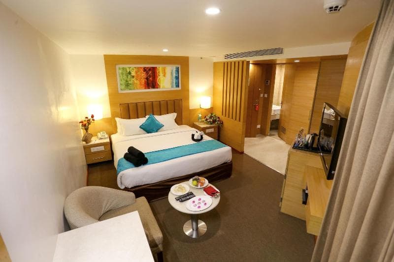 Sivaraj Holiday Inn 4