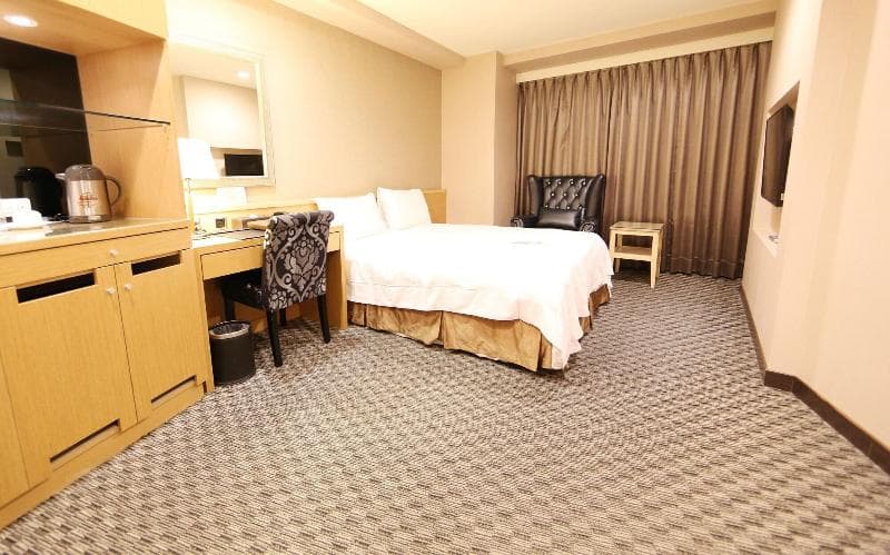 Grand Earl Hotel 5