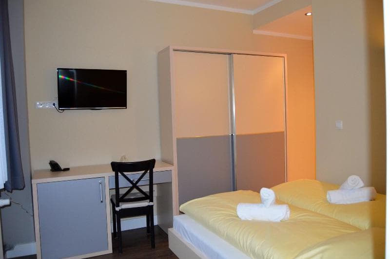 Hotel Jeta 4