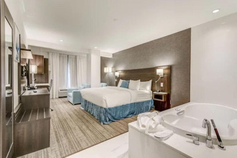 Est Hotel 5