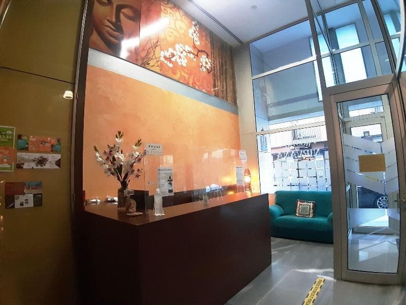 Hostal Nirvana 4