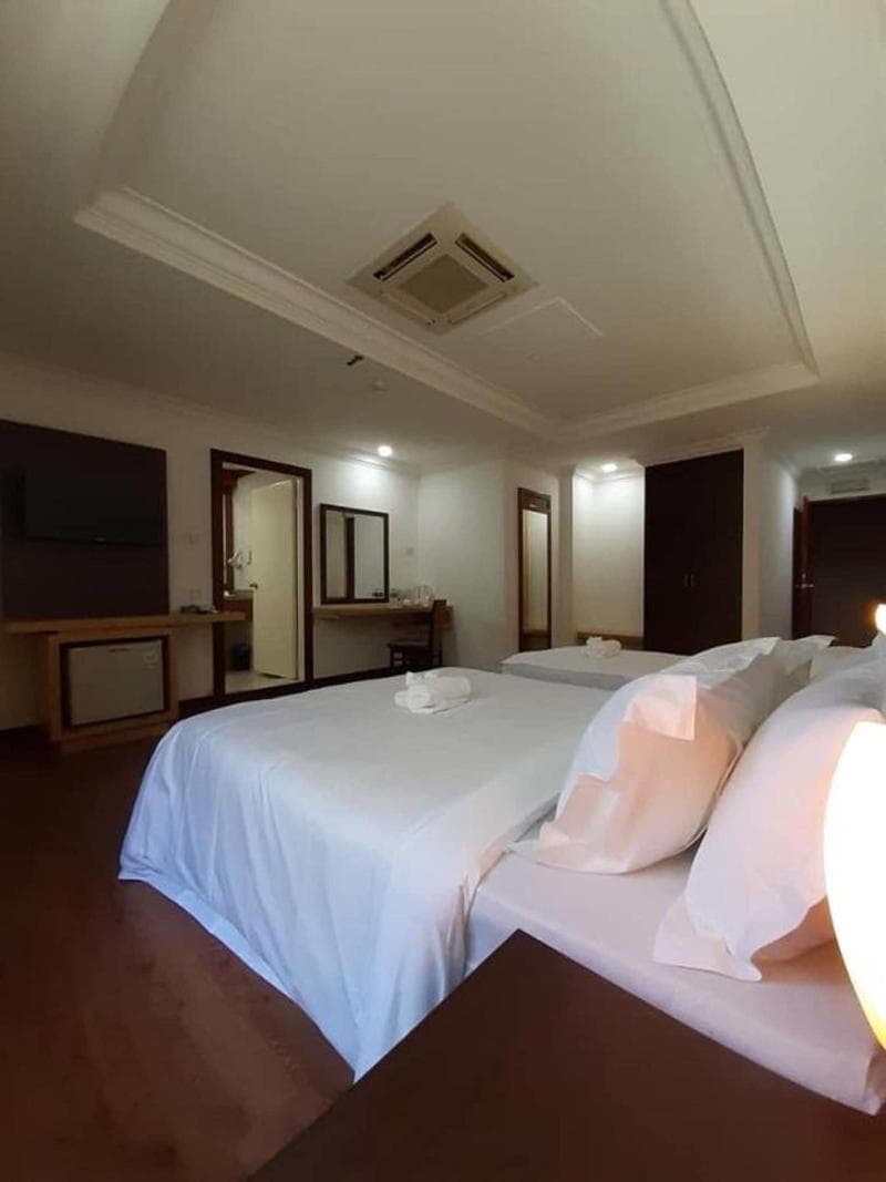 Sara Hotel 5