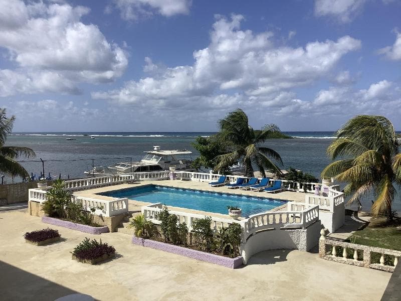 Cariblue Hotel & Scuba Resort 2