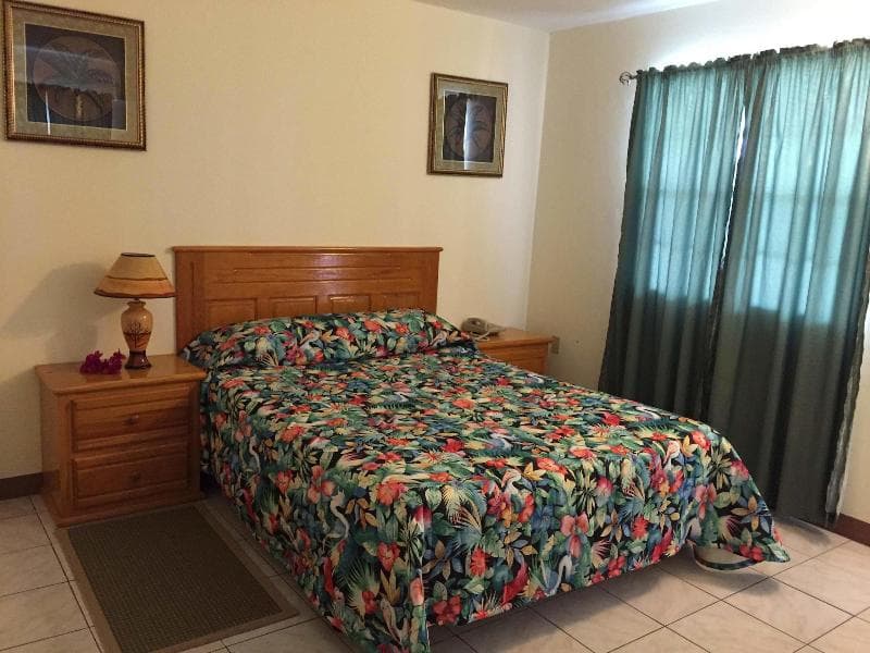 Seaview Beach Hotel St. Maarten 3