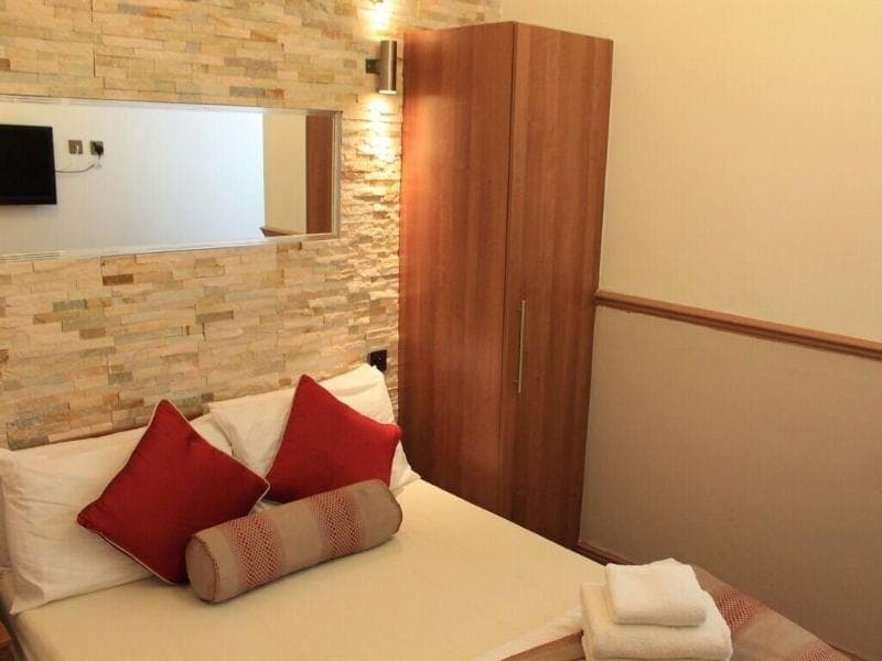 Skylark Guest House 3