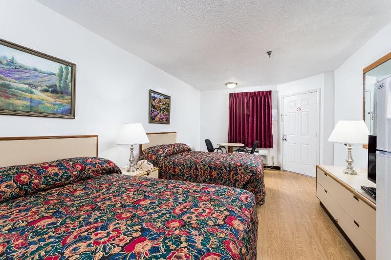 Contempra Inn 3