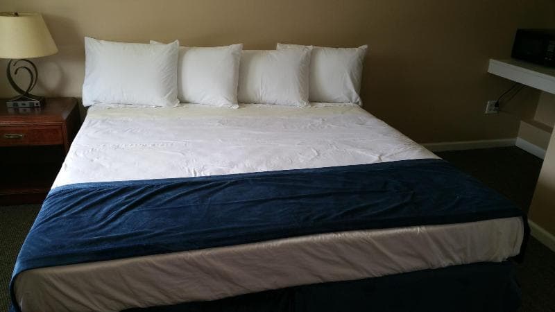 Steelhead Inn 3