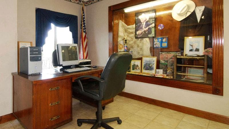Beaver Dam Inn photo 1