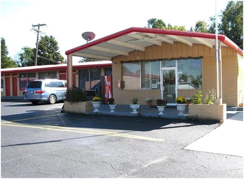 Royal Inn Linden 2