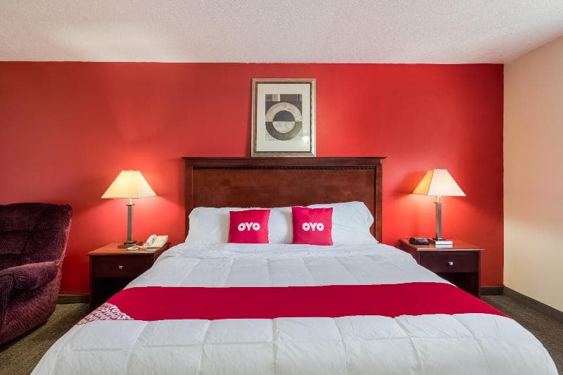 Oyo Hotel Morton/East Peoria I-74 photo 1