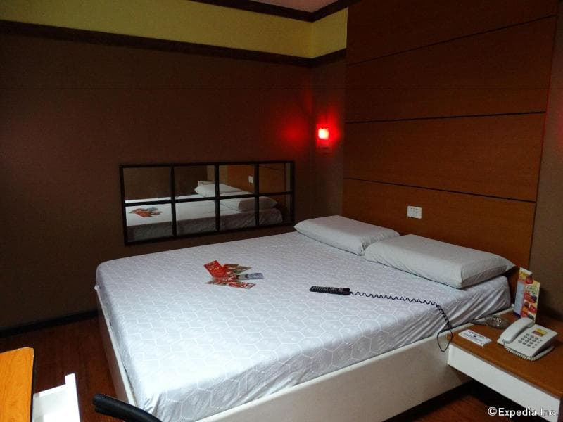 Hotel Sogo Quirino Motor Drive Inn (Adults Only) main