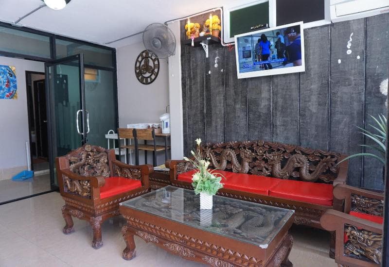 Puangpech Hotel main