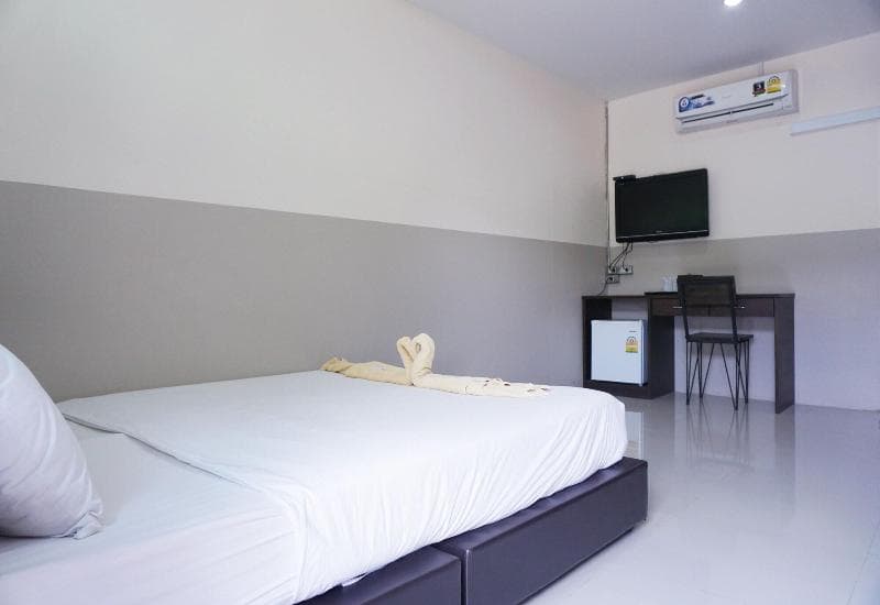 Puangpech Hotel photo 1