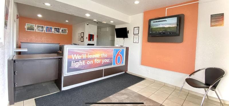 Motel 6 Baton Rouge Port Allen 4