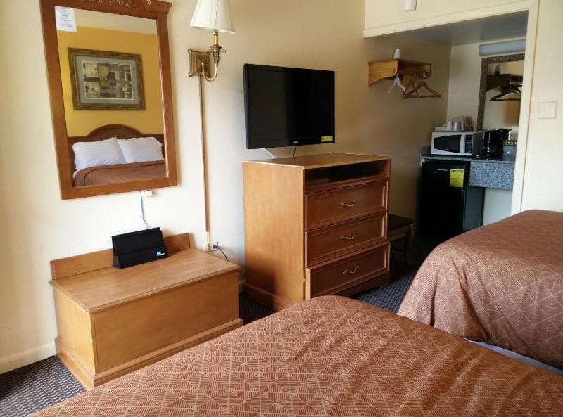 Budget Inn Jonesboro main
