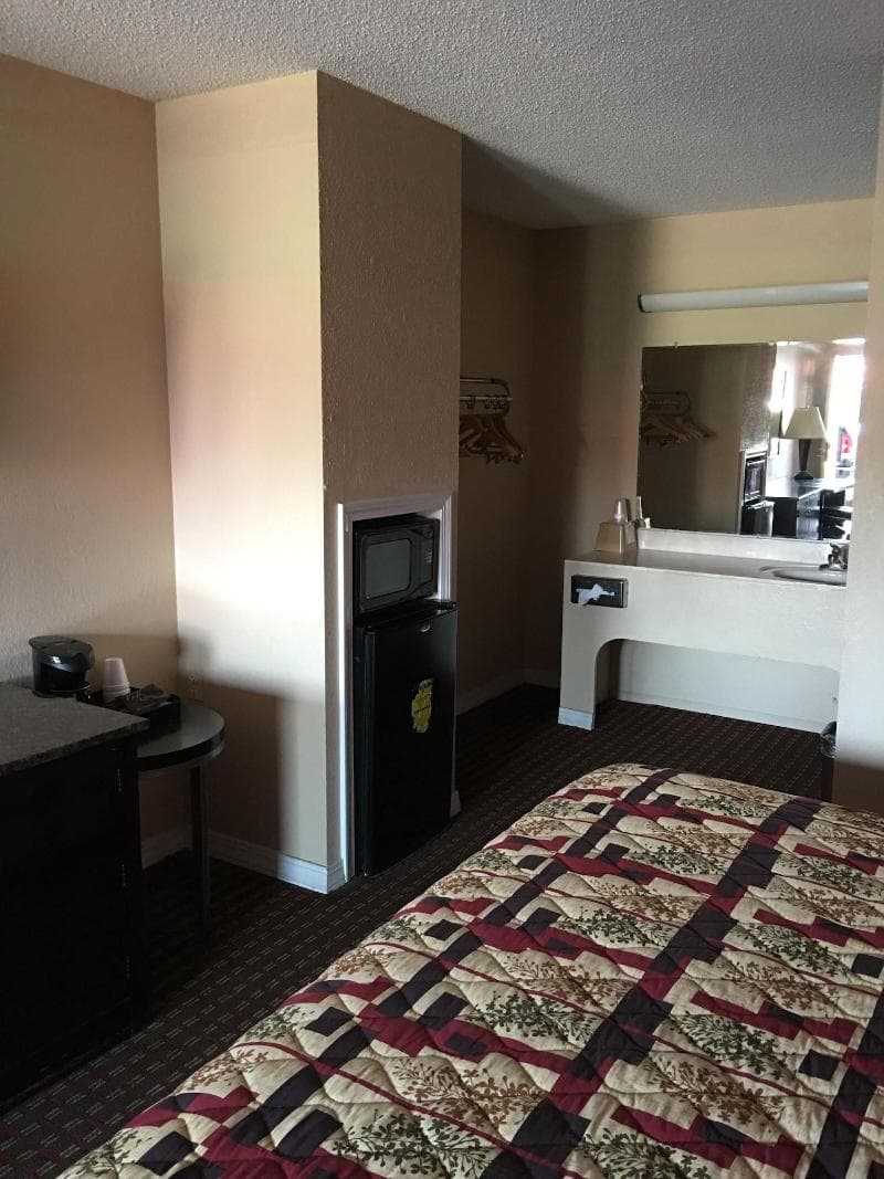 Western Motel 5