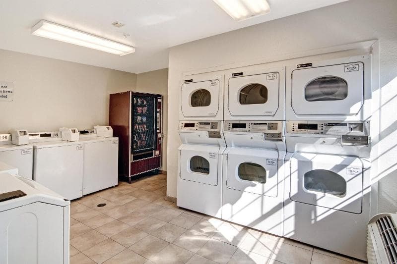 Studio 6 Dallas South Arlington main