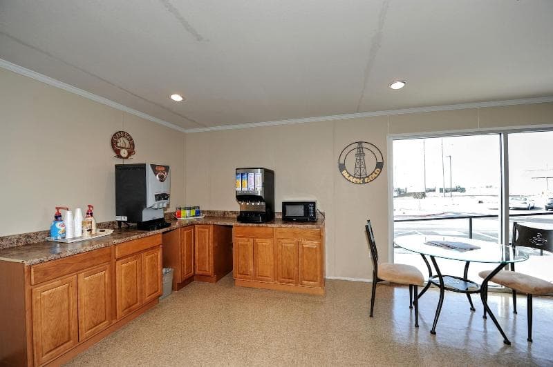 Instalodge Hotel & Suites photo 1