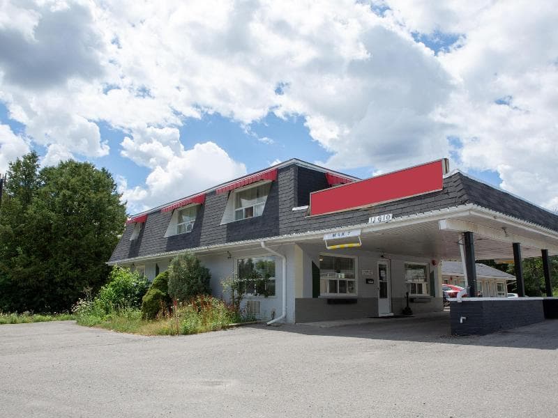 Hotel Richmond Hill On North 4