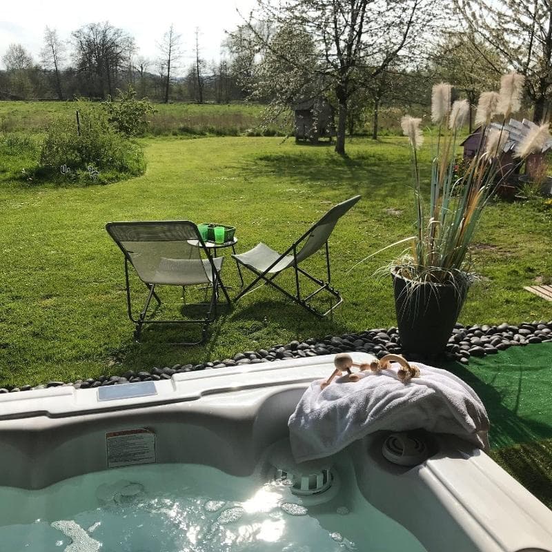 Les Aires En Scenes (Adults Only) main