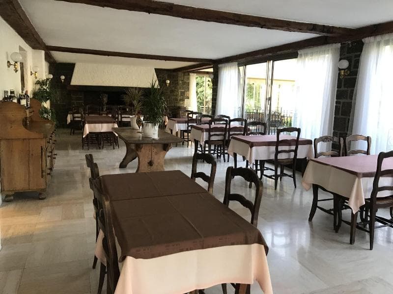 Hôtel La Vigneraie main