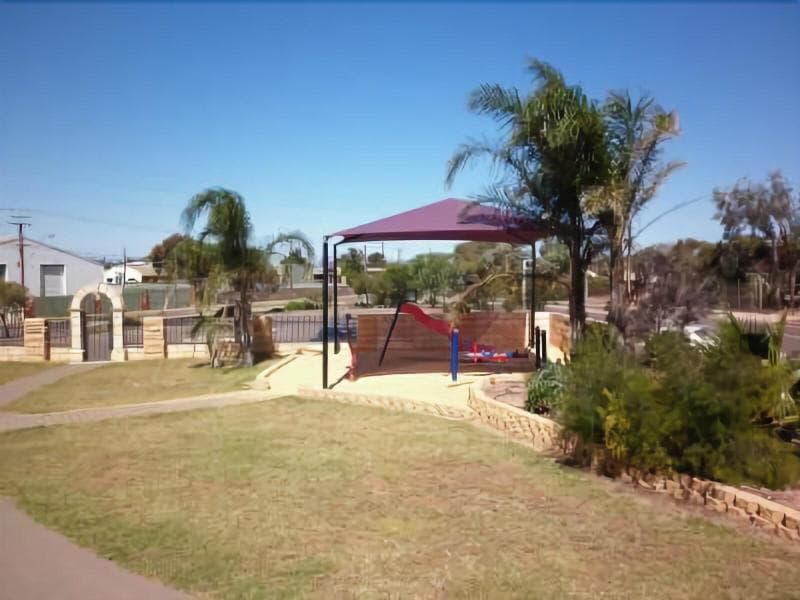 The New Whyalla Hotel photo 1