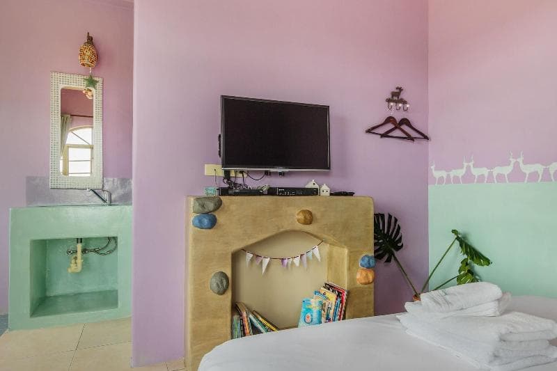 Story Inn 2