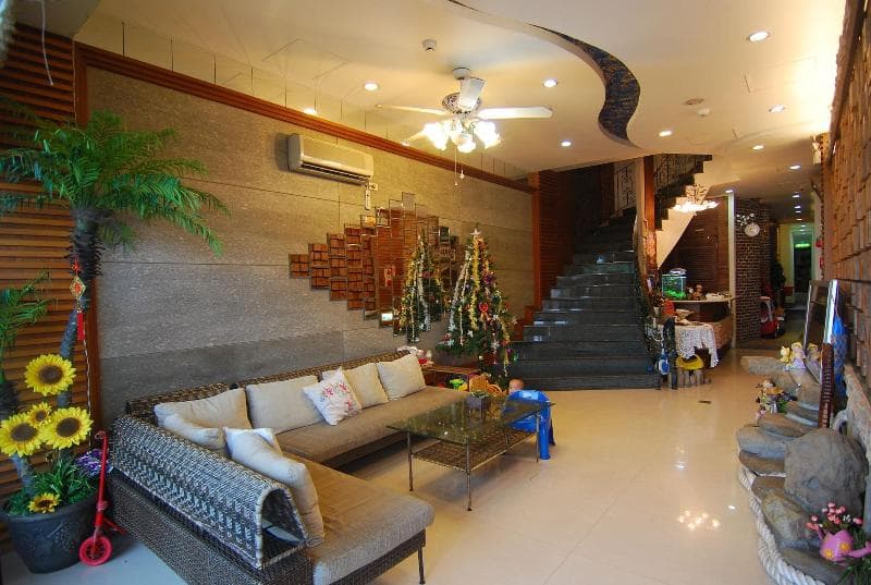Ming-Jun Holiday Inn main