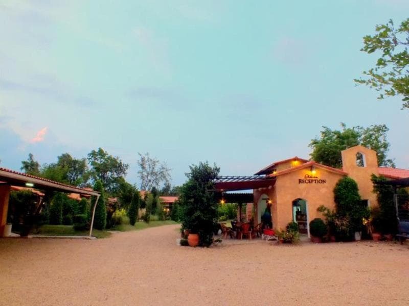Villa Tuscany Country Resort 4