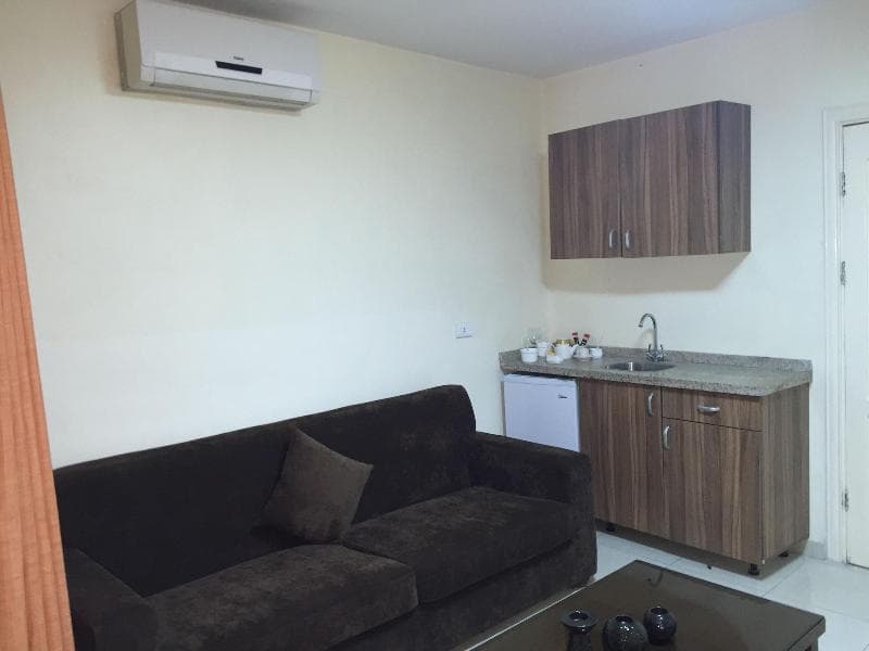 Zaina Plaza Hotel 5