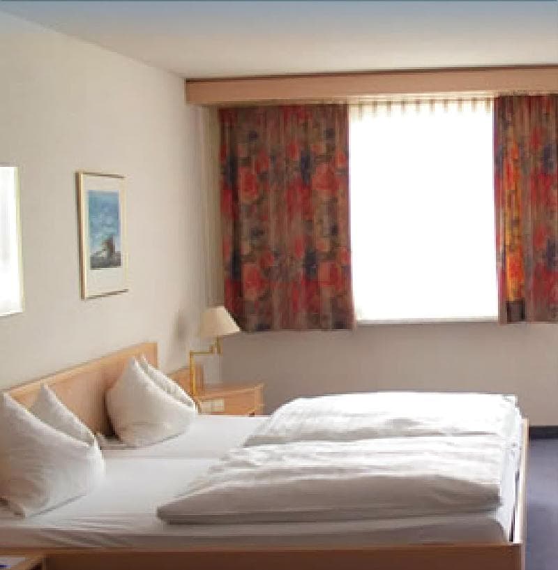 Hotel Aichtaler Hof main