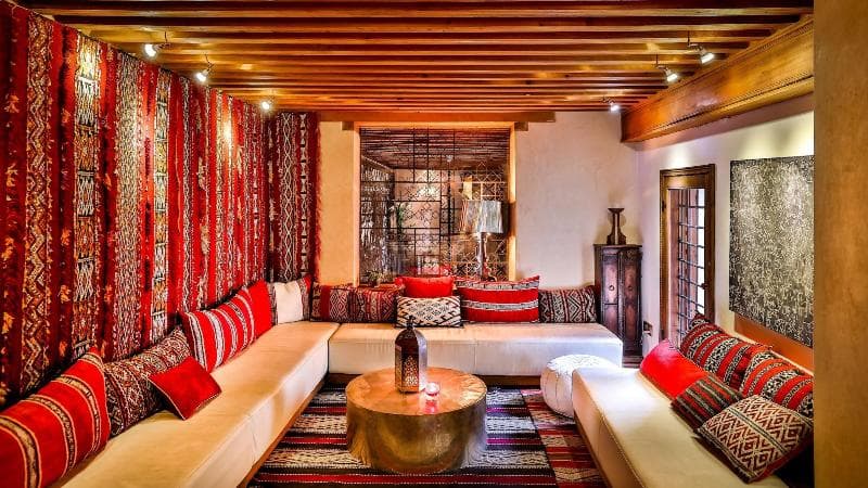 Karawan Riad main
