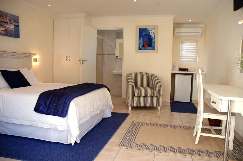 Santorini Guesthouse 3