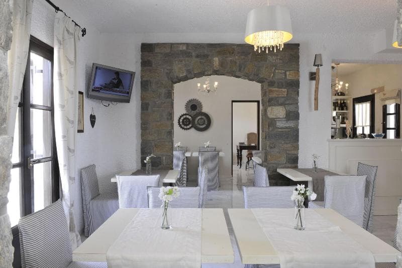 Aella Residence main