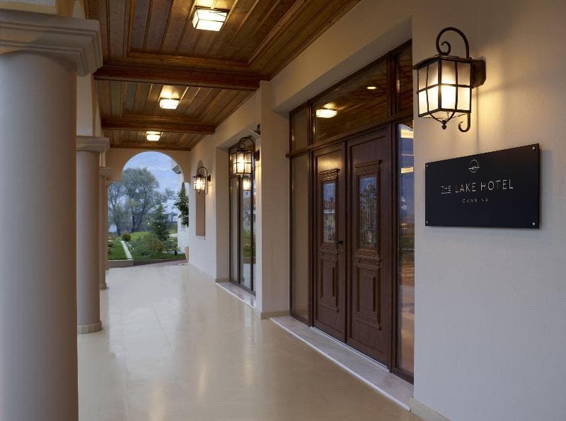 The Lake Hotel Ioannina 3