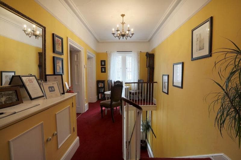 Gothic House photo 1