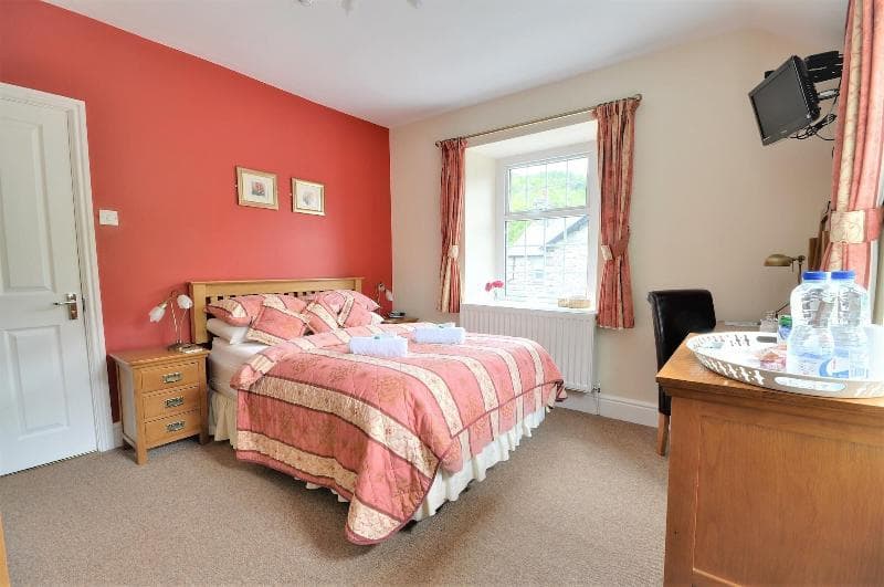 Oakfield House Bed And Breakfast 3