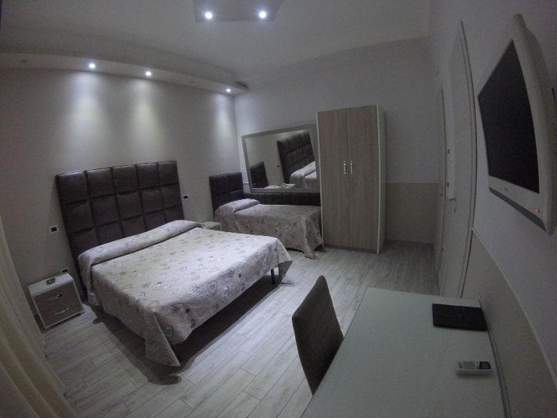 Runa Hotel 3