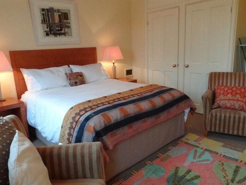 Heyford House Bed & Breakfast 4