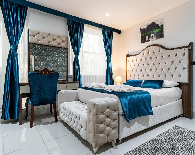 Vilenza Hotel main