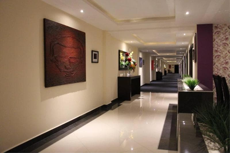 Hotel Two Select 5