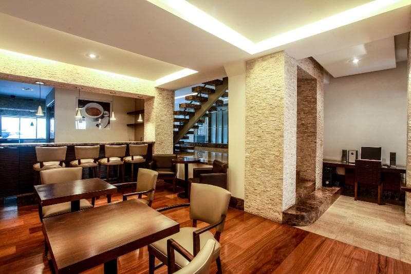 Vip Hotel main